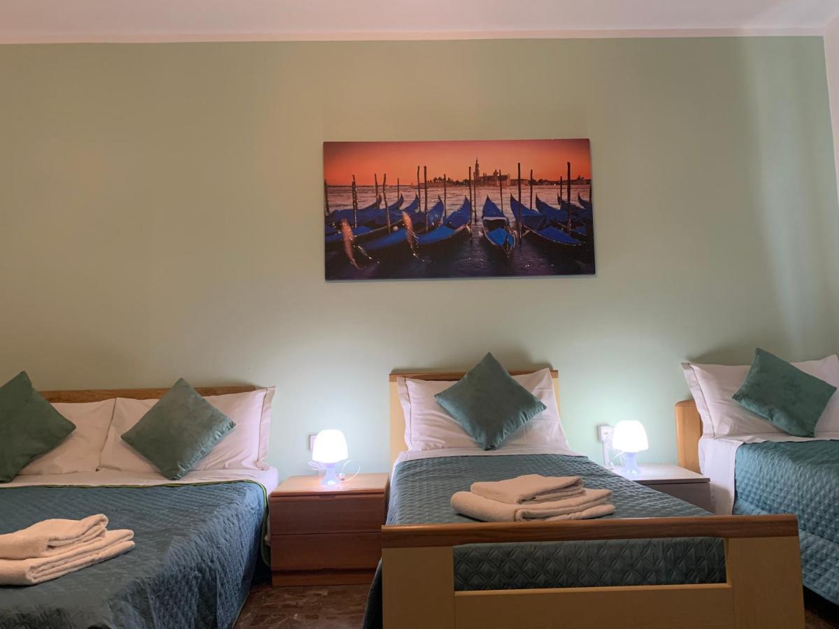 Venice Night Appartment เมสเตร ภายนอก รูปภาพ
