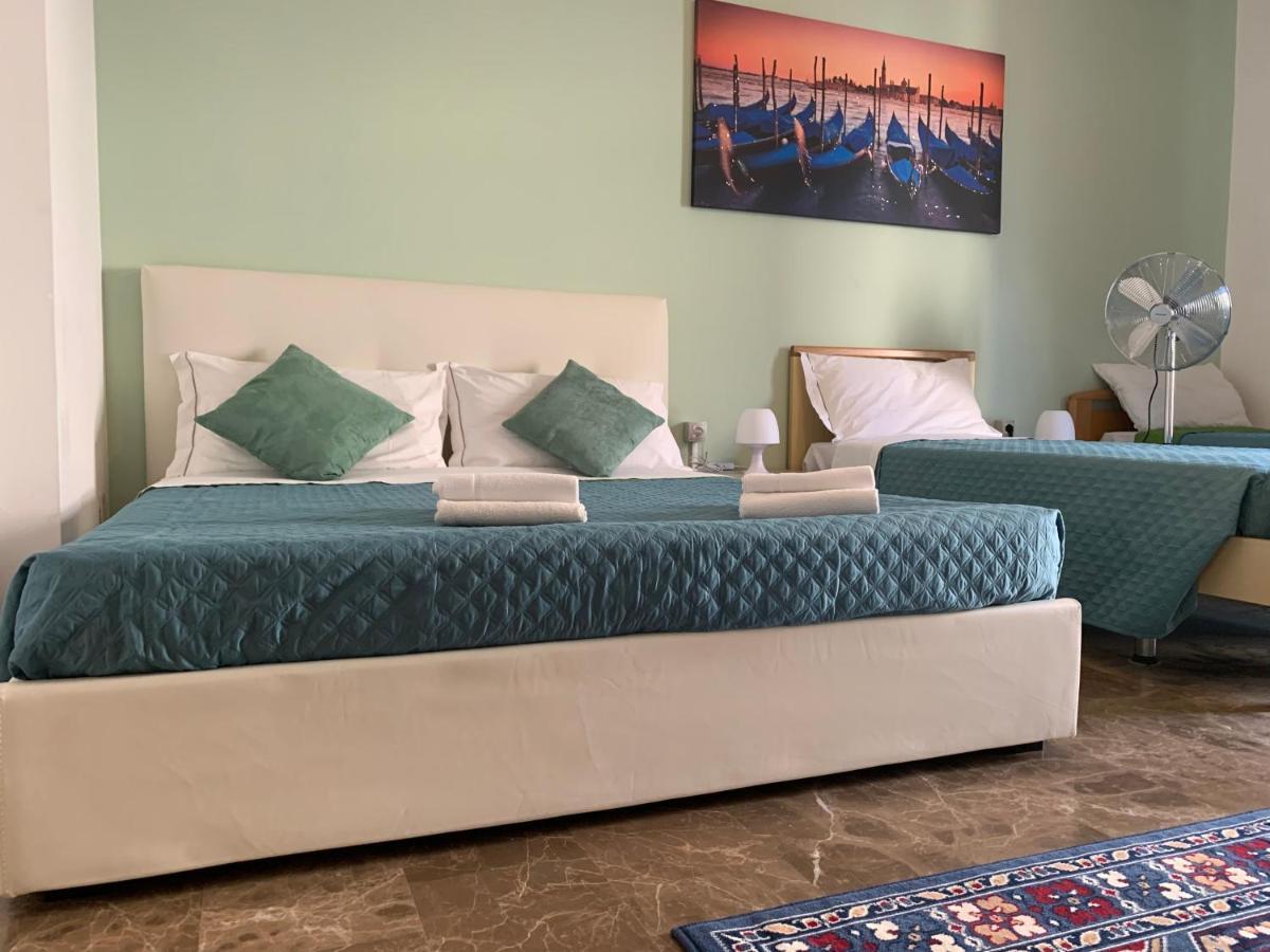 Venice Night Appartment เมสเตร ภายนอก รูปภาพ